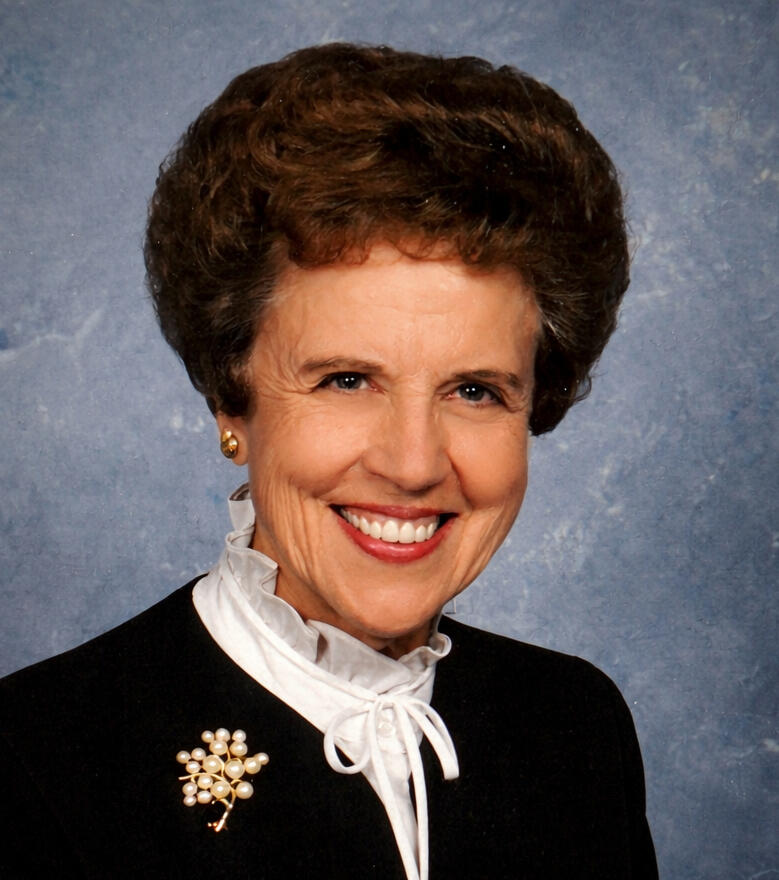 Ruth Calkin (Portrait Photo)